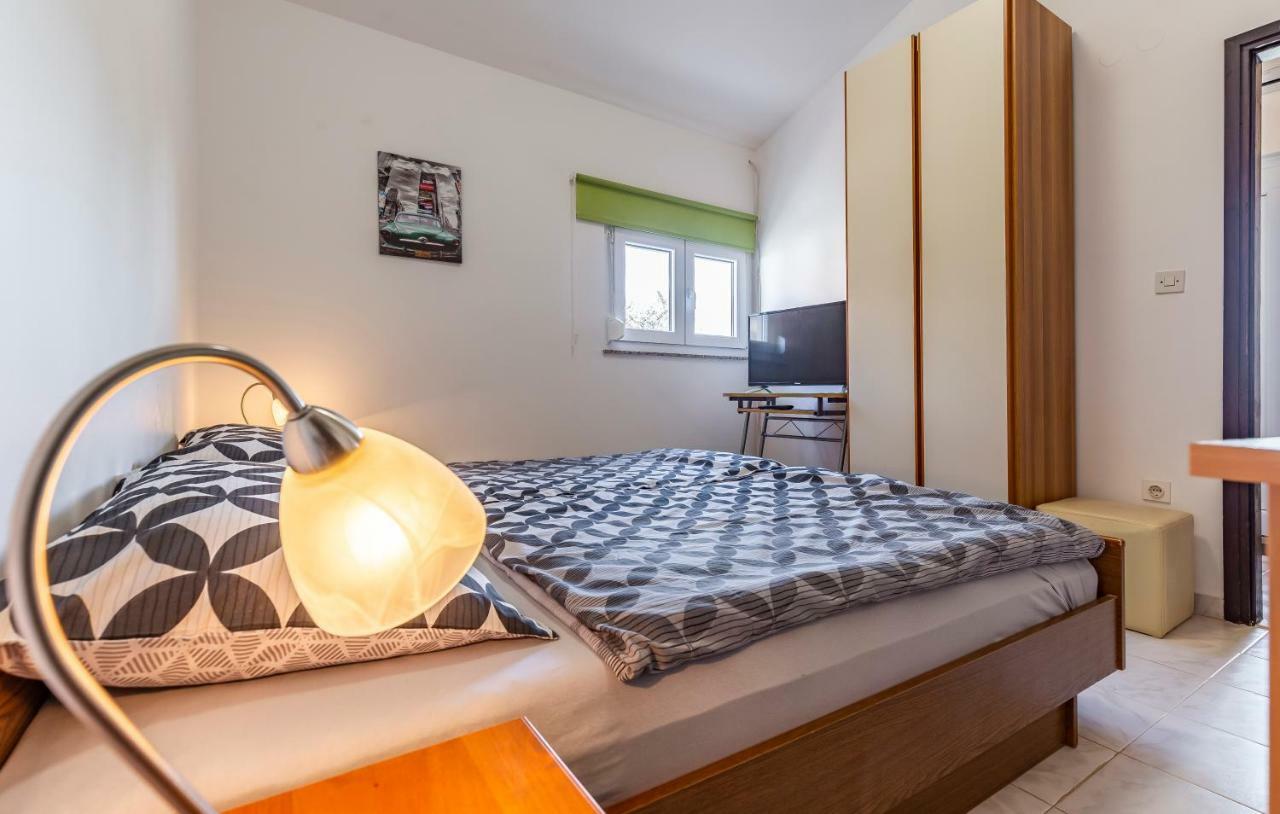 Apartment Denis Medulin Exterior foto